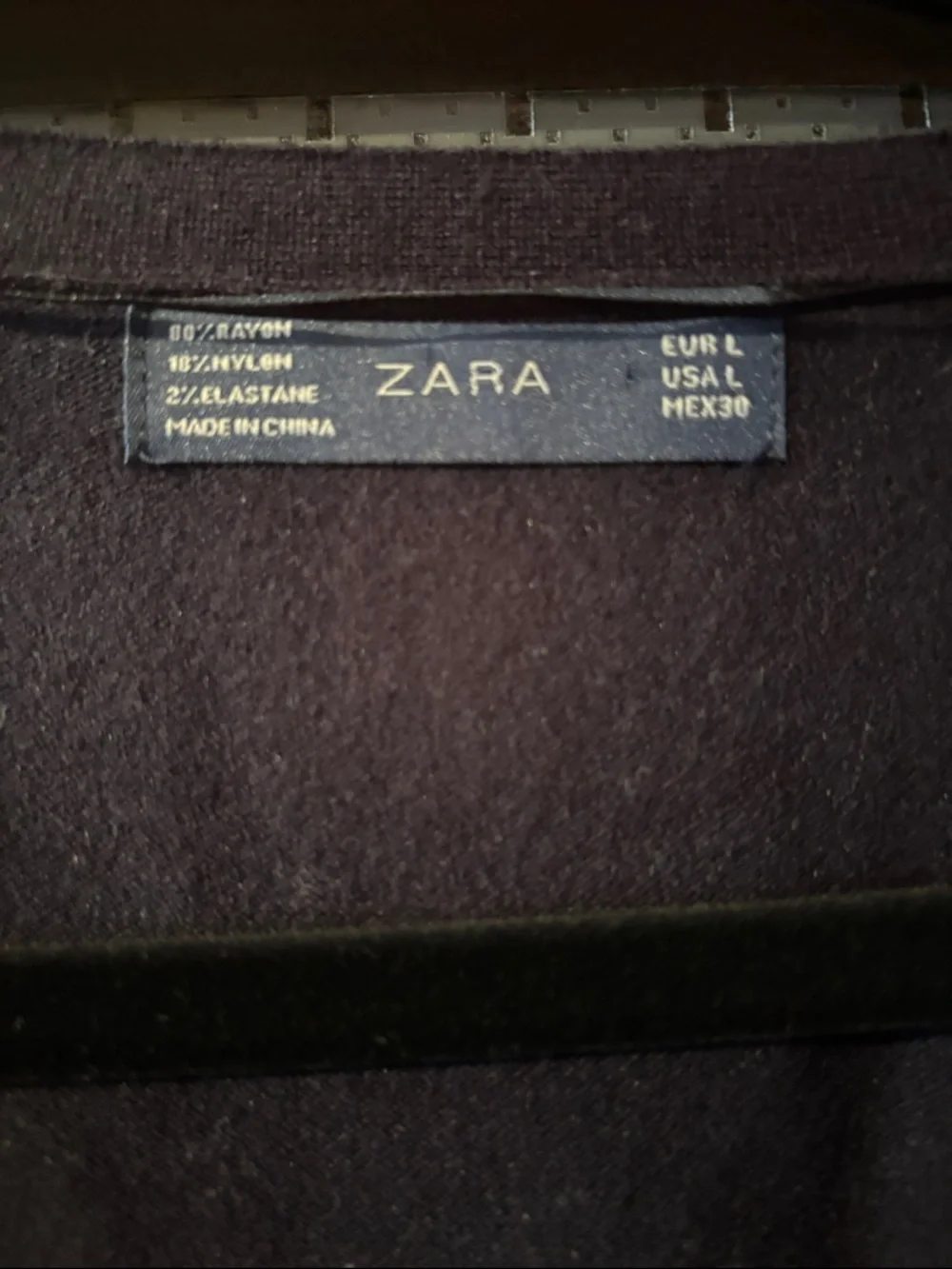 Zara Men V‑Neck Sweater in navy - Picture 2 of 2